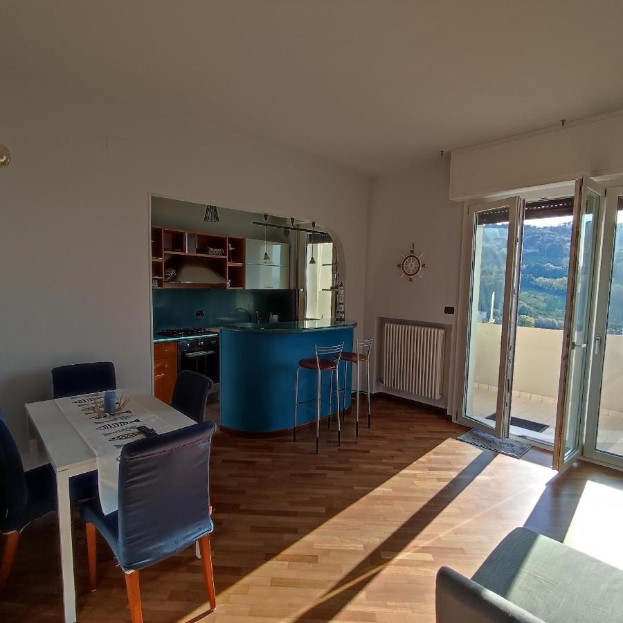 Appartement Tramonto In Baia à Pesaro Extérieur photo