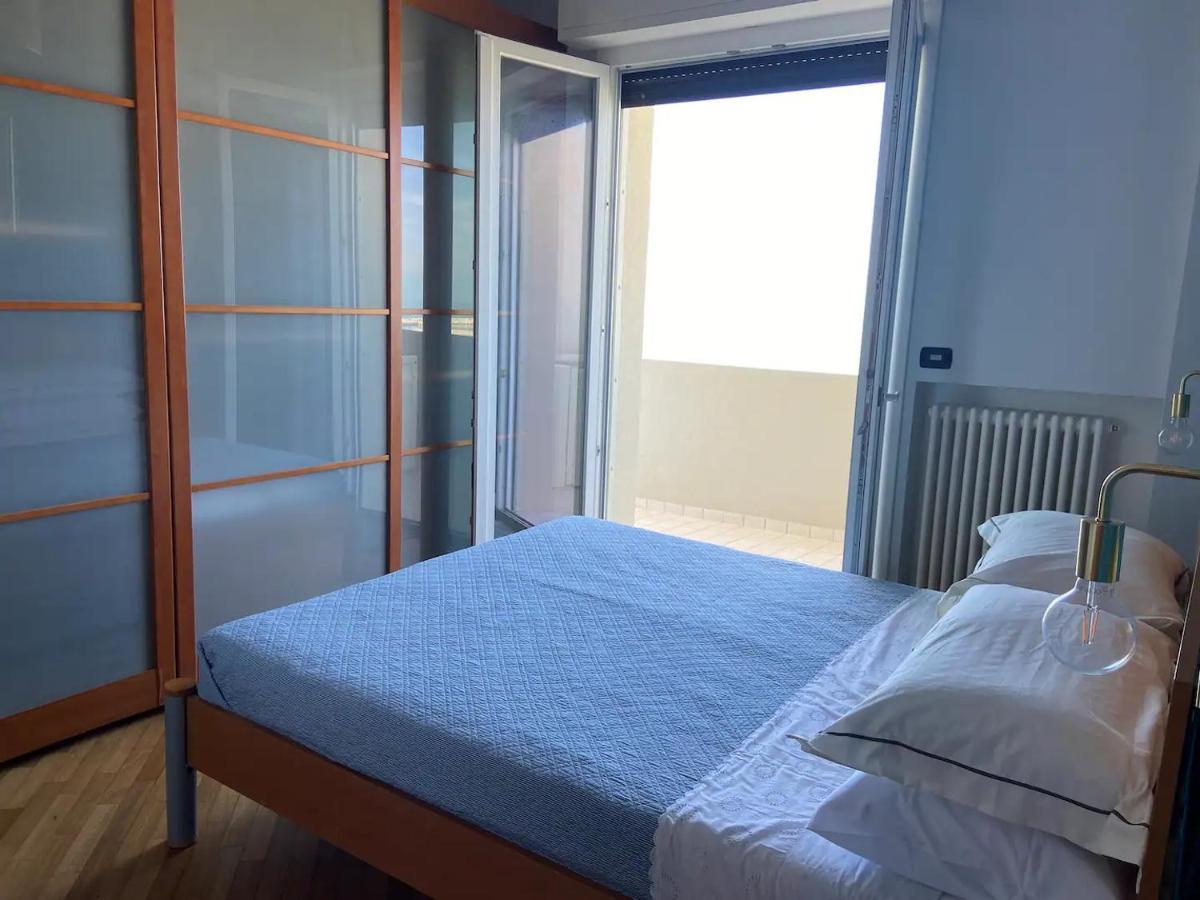 Appartement Tramonto In Baia à Pesaro Extérieur photo