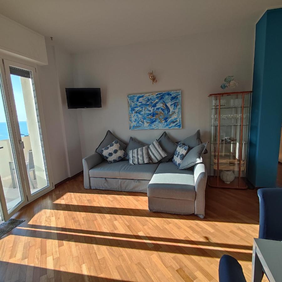 Appartement Tramonto In Baia à Pesaro Extérieur photo